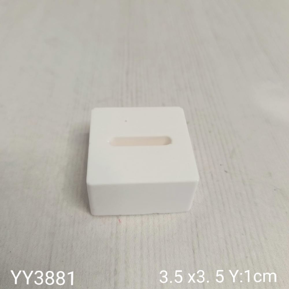 YY3881 - YÜZÜKLÜK KARE TEKLİ - SİLİKON KALIP YY3881 - YÜZÜKLÜK KARE TEKLİ - SİLİKON KALIP