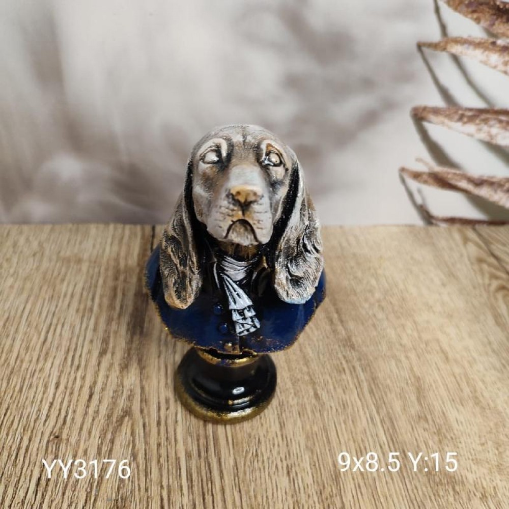 YY3176 Asil Kıyafetli Uzun Kulaklı Köpek Büstü Silikon Kalıp – Şık ve Klasik Dekoratif Hediye!