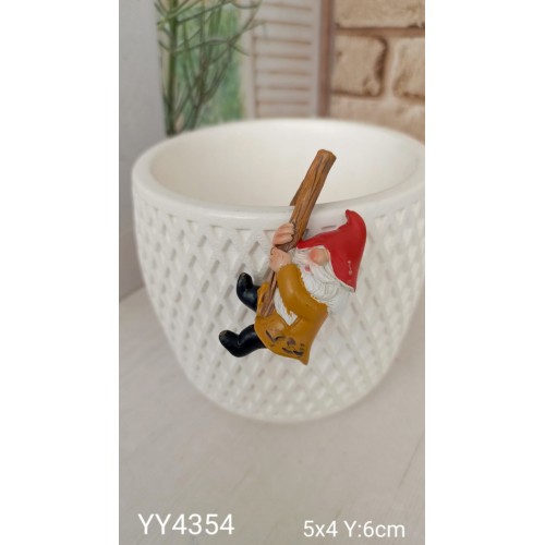 YY4354 - AHŞABA TUTUNAN CÜCE TEMALI SAKSI SÜSÜ SİLİKON KALIP