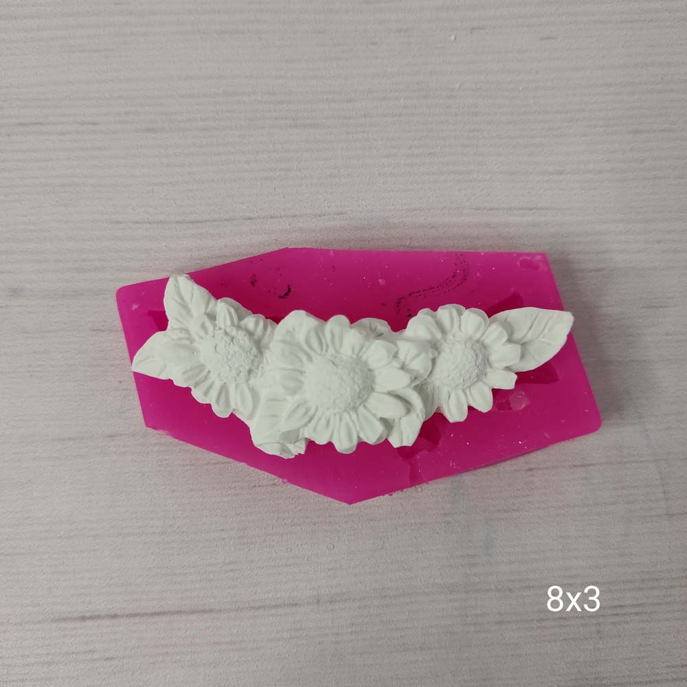 YY0149 Üçlü Papatya Taç Silikon Kalıp