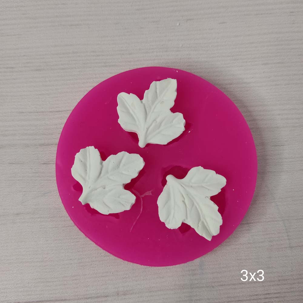 YY0156-Üçlü Yaprak Silikon Kalıp-3X3