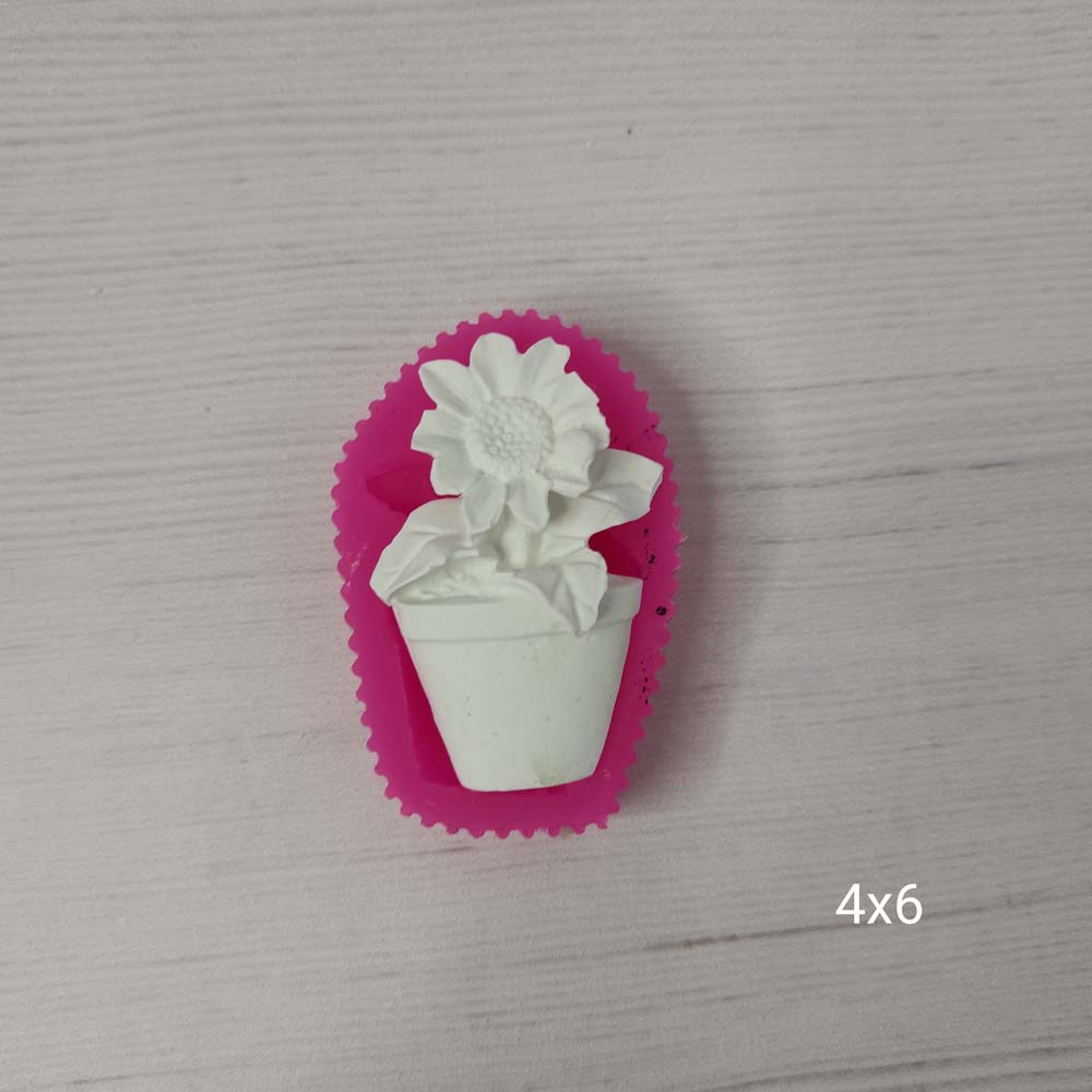 YY0205 Saksıda Çiçek Silikon Kalıp