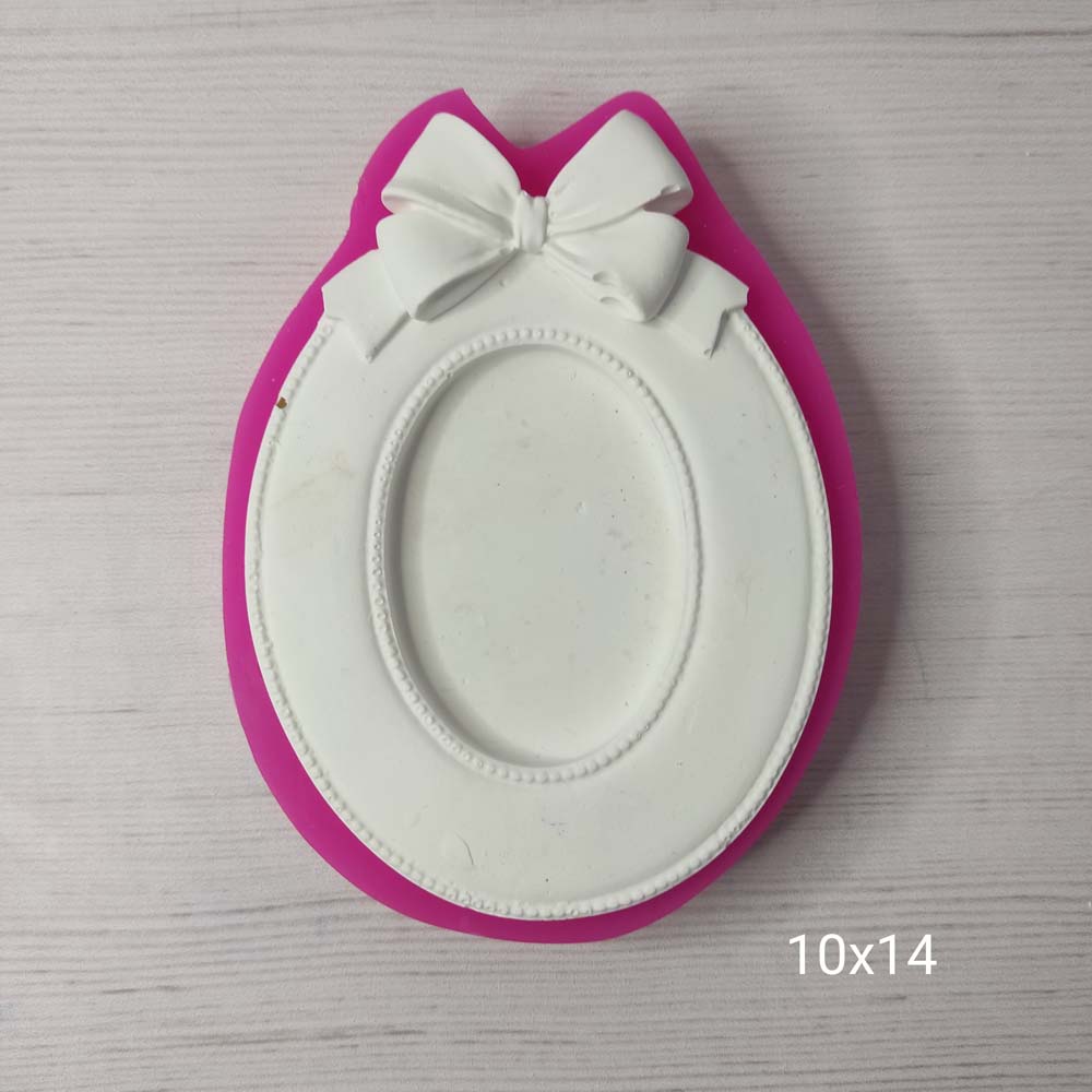 YY0342 Fiyonklu Elips Çerçeve Silikon Kalıp