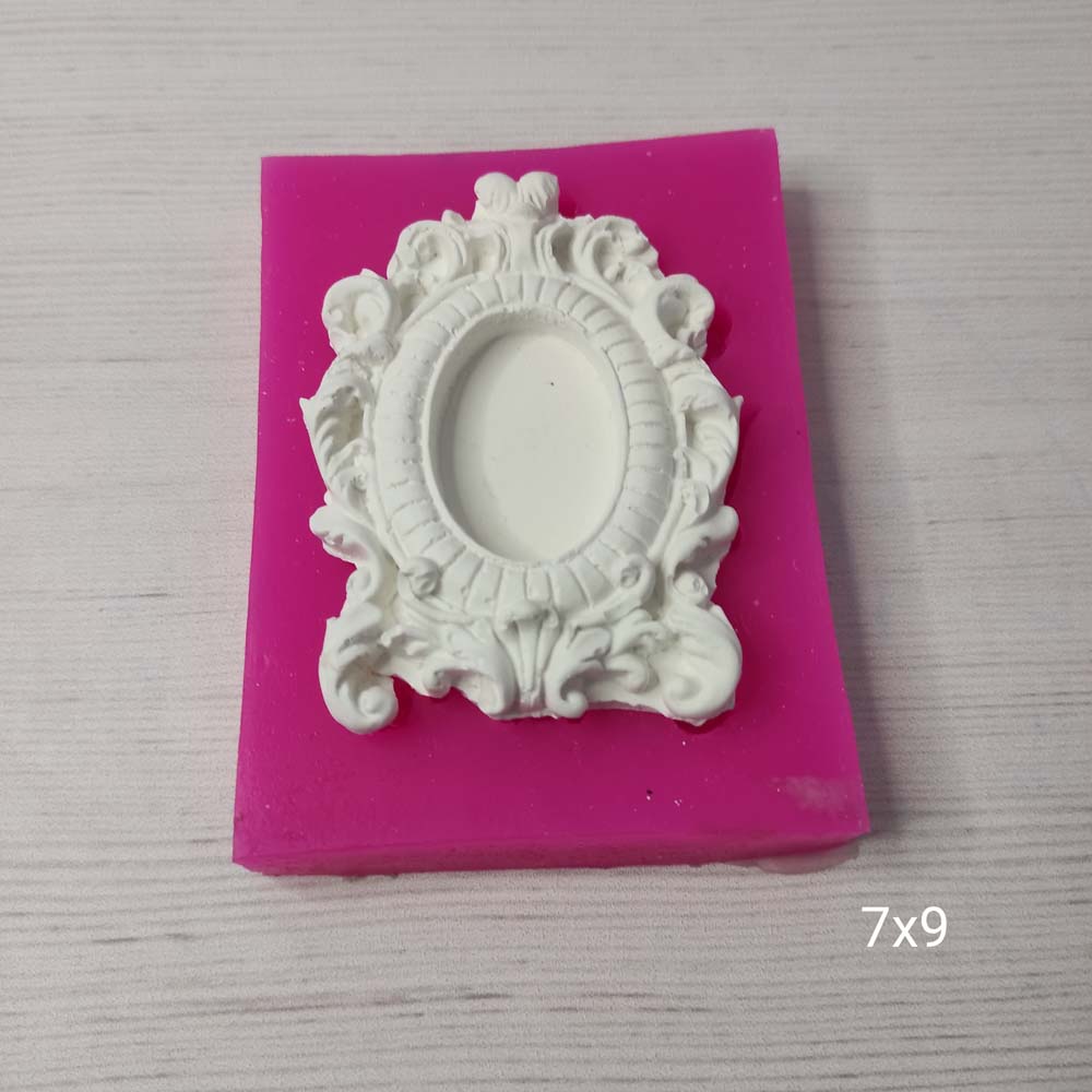 YY0346 Kenarları İşlemeli Elips Çerçeve Silikon Kalıp