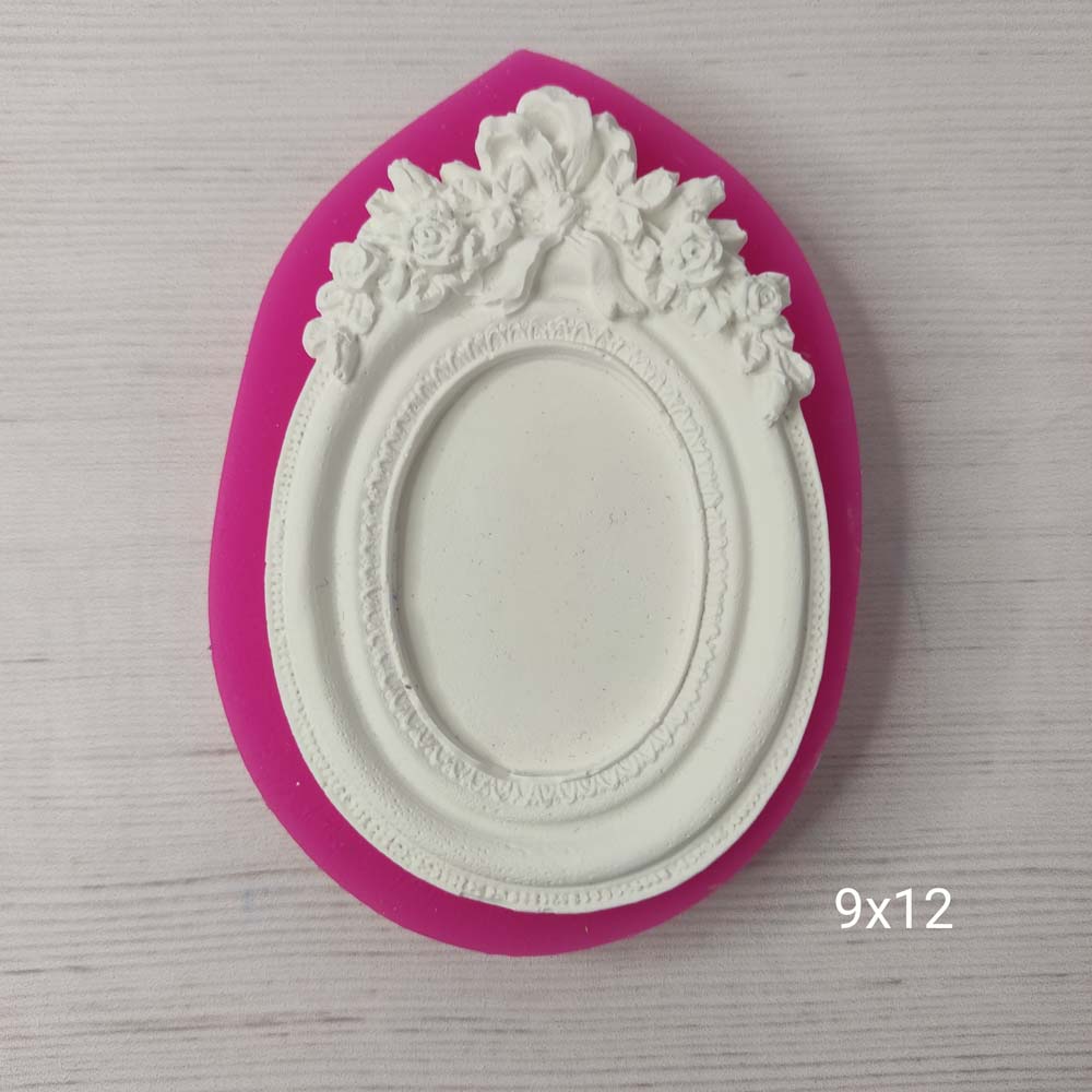 YY0347 Üzeri Güllü Fiyonklu Elips Çerçeve Silikon Kalıp