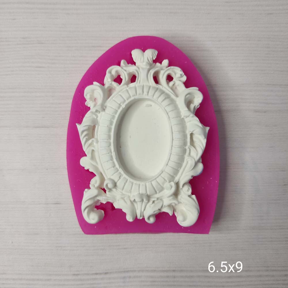 YY0355 Kenarları Oymalı Ortası Elips Çerçeve Silikon Kalıp
