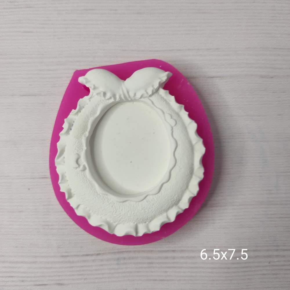 YY0372 Bebek Önlüğü Çerçeve Silikon Kalıp YY0372 Bebek Önlüğü Çerçeve Silikon Kalıp