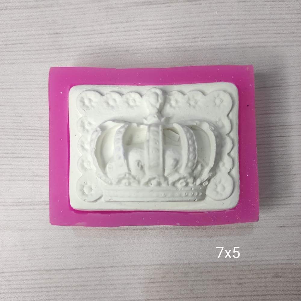 YY0662 Kral Taçlı Dikdörtgen Magnet Silikon Kalıp