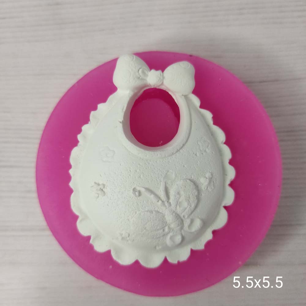 YY0691 Fiyonklu Bebek Önlüğü Silikon Kalıp YY0691 Fiyonklu Bebek Önlüğü Silikon Kalıp