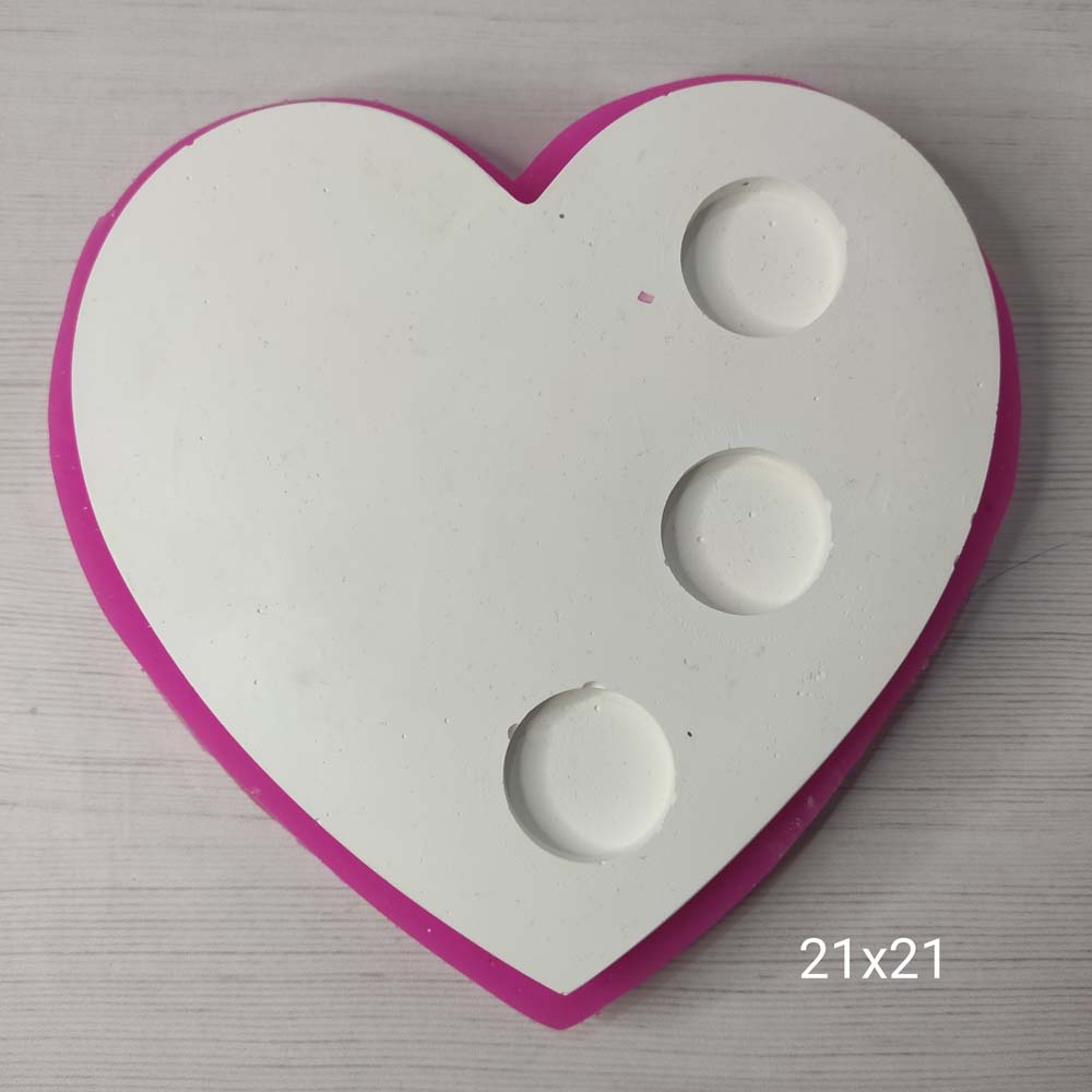 YY0772 Üçlü Tealight Kalp Mumluk Silikon Kalıp