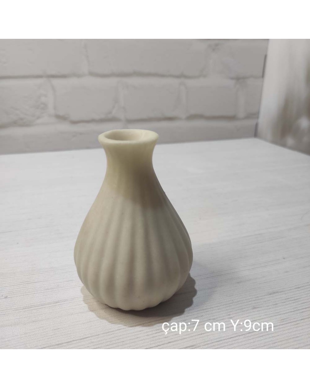 YY0835-Küçük Vazo 9cm Silikon Kalıp