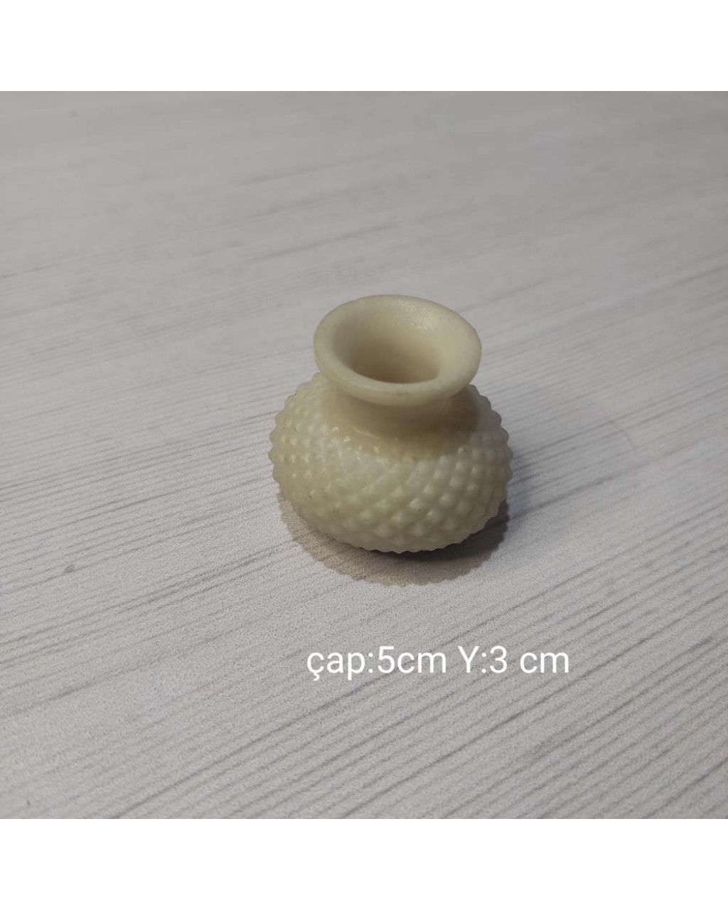 YY0841-Küçük Noktalı Vazo Çap:5 Y:3 Silikon Kalıp