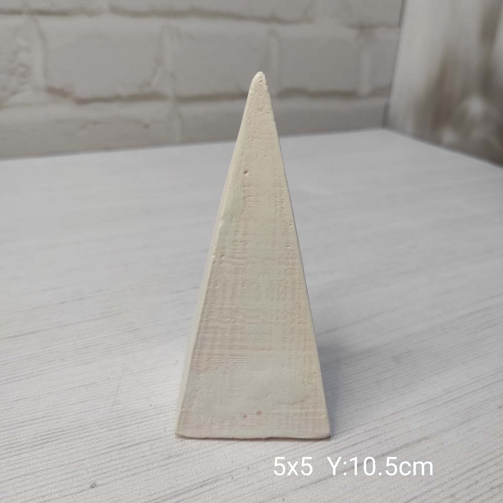 YY0928 Üçgen Prizma Mumluk Silikon Kalıp