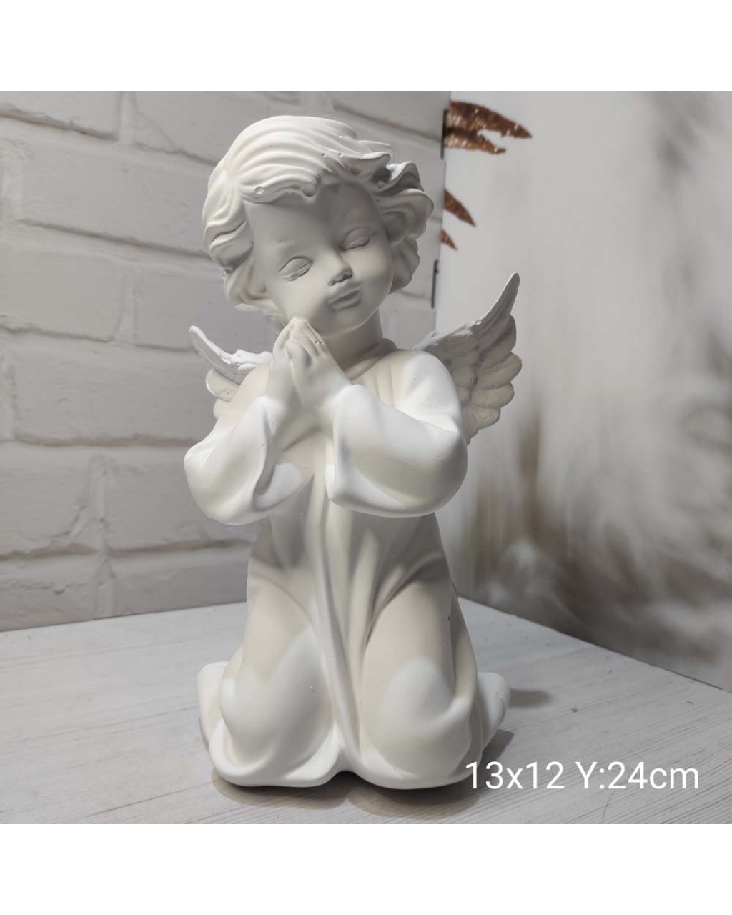 Diz Çökmüş Dua Eden Melek Biblo Silikon Kalıp – Zarif ve Ruhani Dekoratif Hediye!