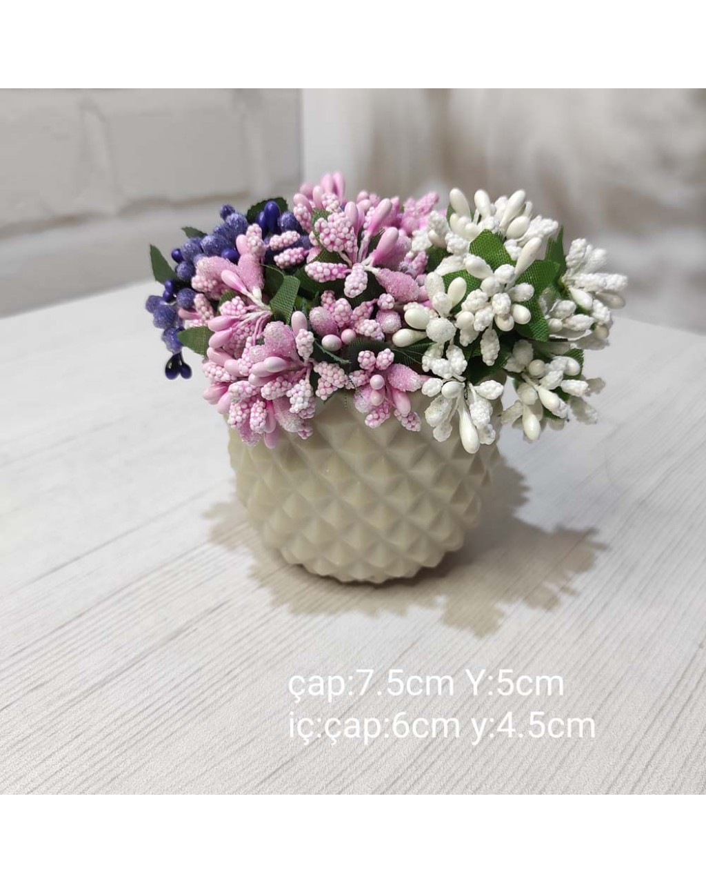 Küçük Ananas Saksı Silikon Kalıp – Eğlenceli ve Şık Dekoratif Hediye! Küçük Ananas Saksı Silikon Kalıp – Eğlenceli ve Şık Dekoratif Hediye!