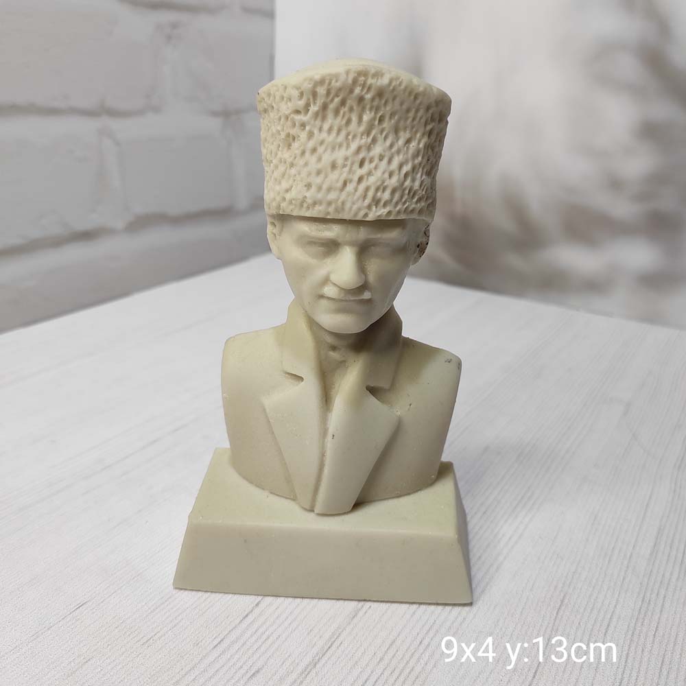 YY1423 Atatürk Büst Biblo Silikon Kalıp: Tarih ve Sanatı Buluşturan Anlamlı Hediye!