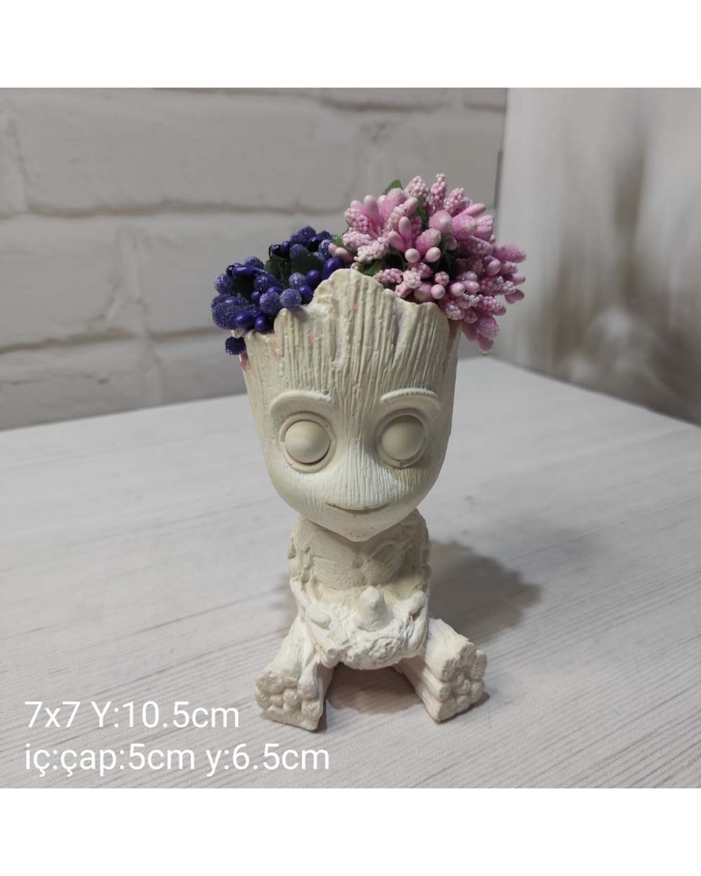 Groot Saksı Elinde Kuş Tutan Silikon Kalıp: Yaratıcı ve Sevimli Hediye Seçeneği!