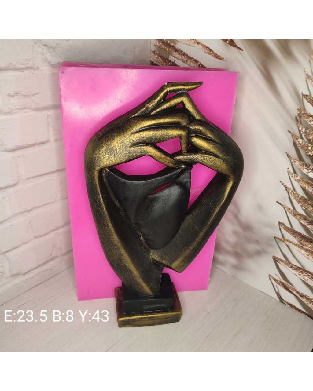 Ellerin Arasında Soyut Yüz Biblo Silikon Kalıp – Sanatsal ve Modern Dekor! Ellerin Arasında Soyut Yüz Biblo Silikon Kalıp – Sanatsal ve Modern Dekor!