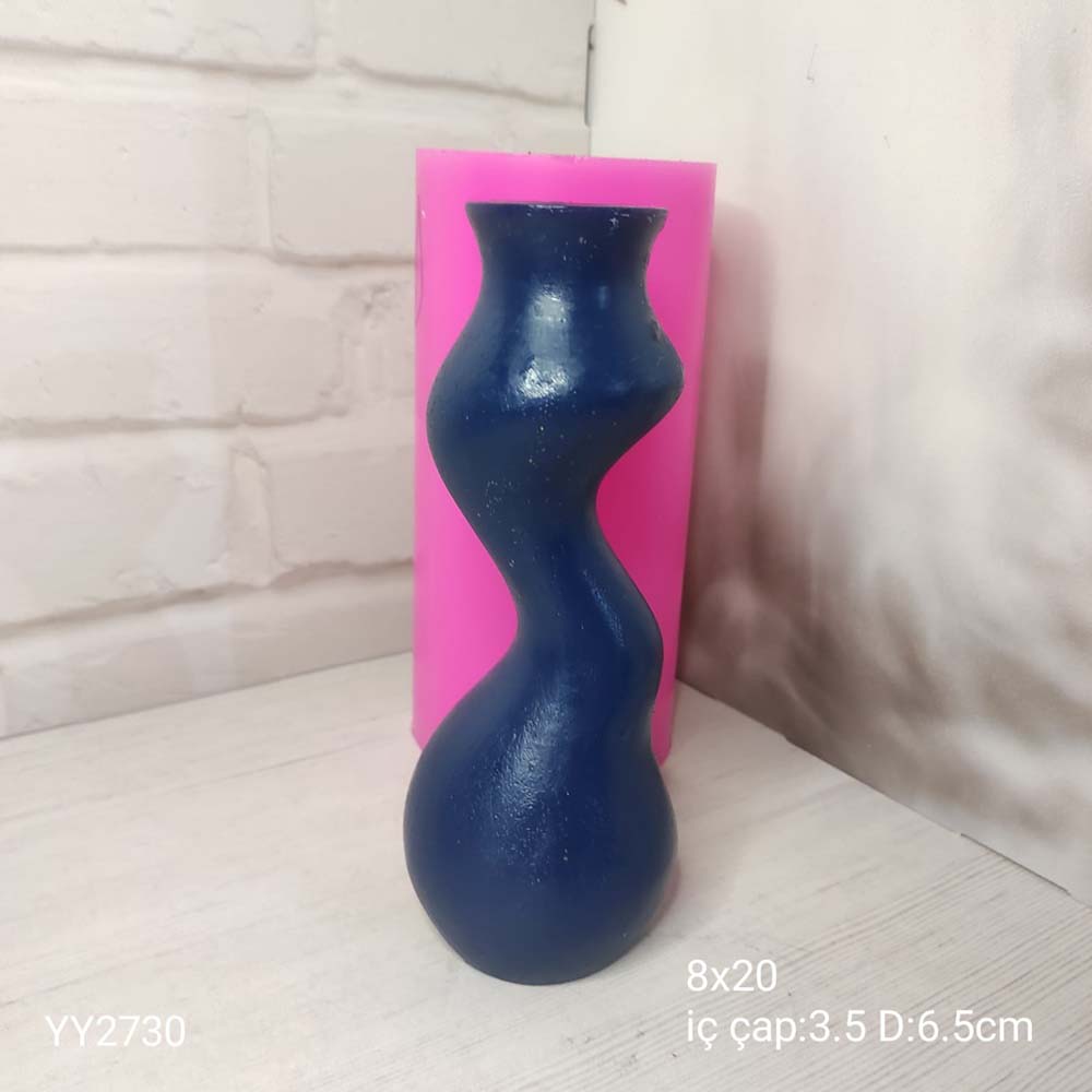 YY2730 Eğri Vazo S 20Cm Silikon Kalıp