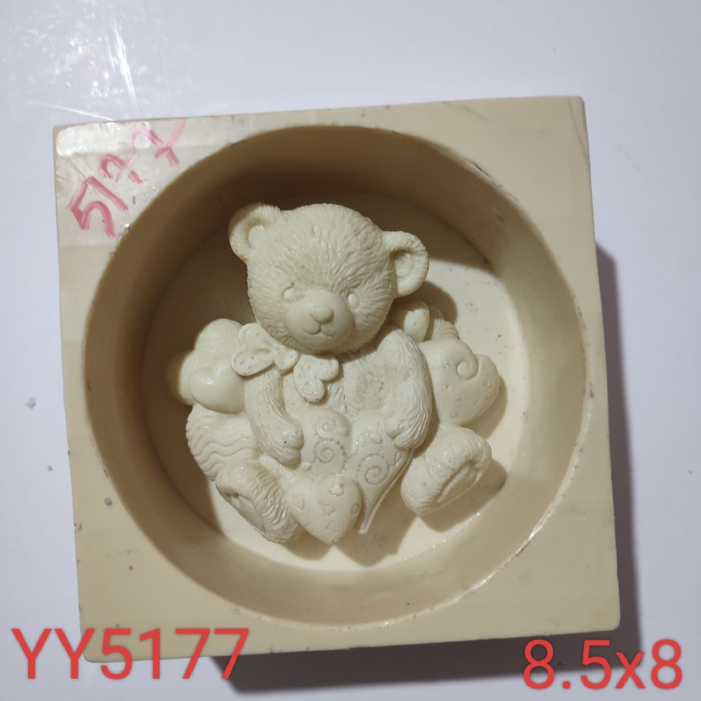 YY5177 - KALPLER İÇİNDE OTURAN AYI - SİLİKON KALIP YY5177 - KALPLER İÇİNDE OTURAN AYI - SİLİKON KALIP