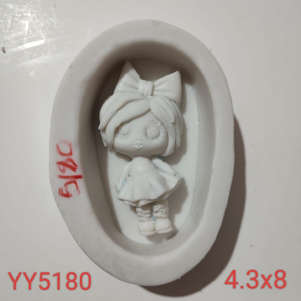 YY5180 - BOTLU KIZ - SİLİKON KALIP YY5180 - BOTLU KIZ - SİLİKON KALIP